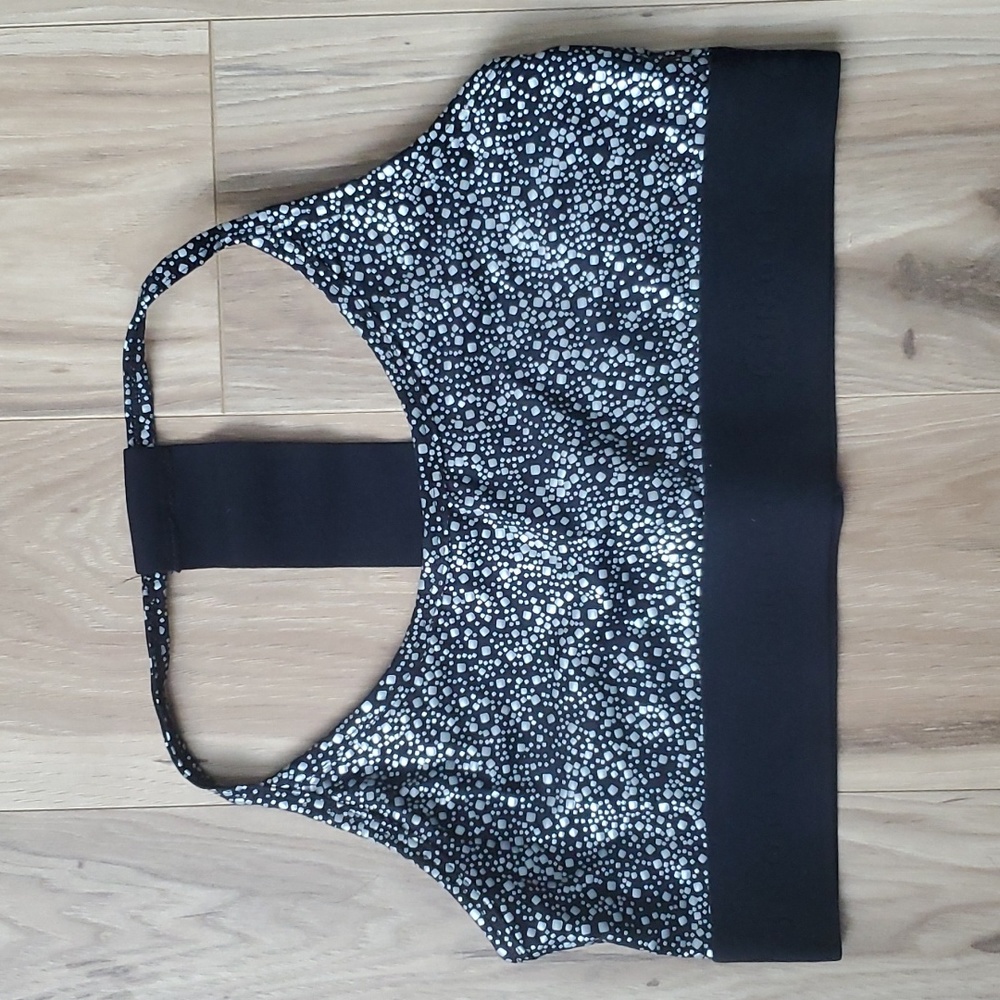 Reflective Noli Workout bra
